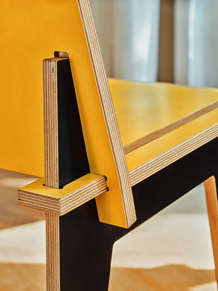 WedgeChair